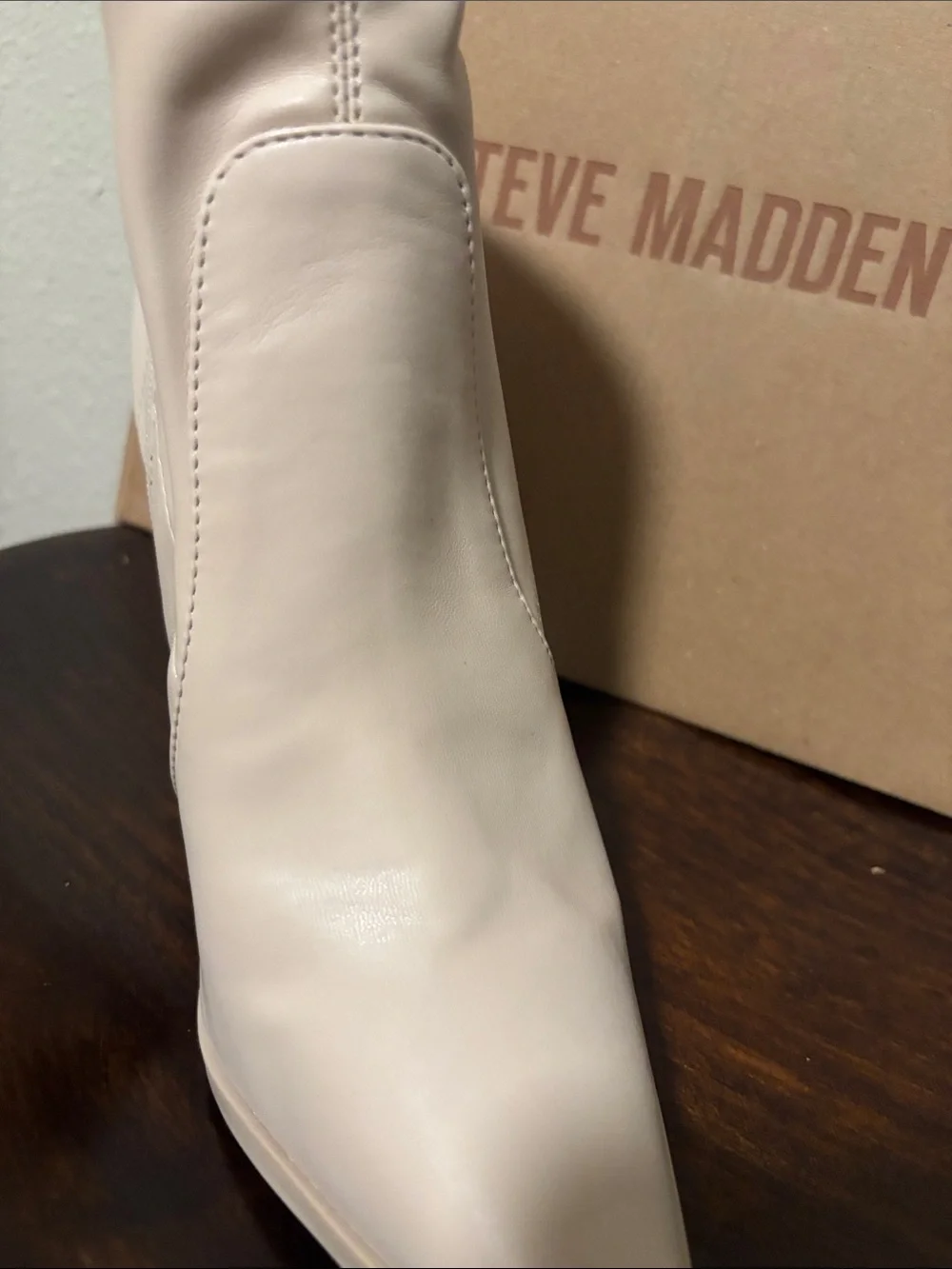Steve Madden pointed toe